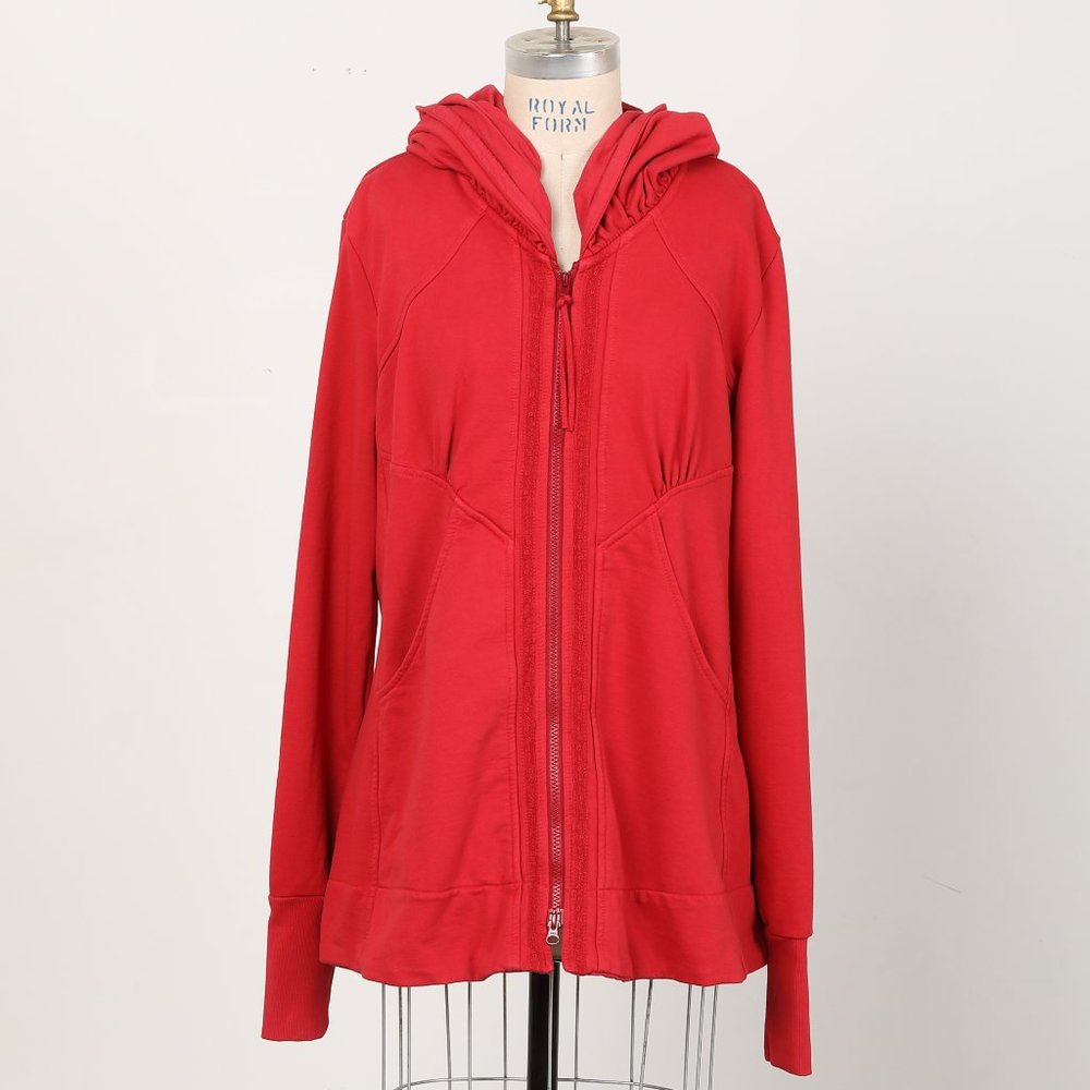 Mid-Victorian Hoodie in Electric Red